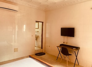 Apartment, 1 Bedroom | 1 bedroom, premium bedding, free WiFi, bed sheets