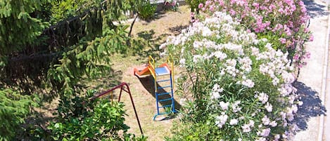 Aire de jeux - extérieure