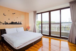 Comfort-Doppelzimmer, Bergblick | Badezimmer | Komfortbadewanne, kostenlose Toilettenartikel, Haartrockner, Handtücher