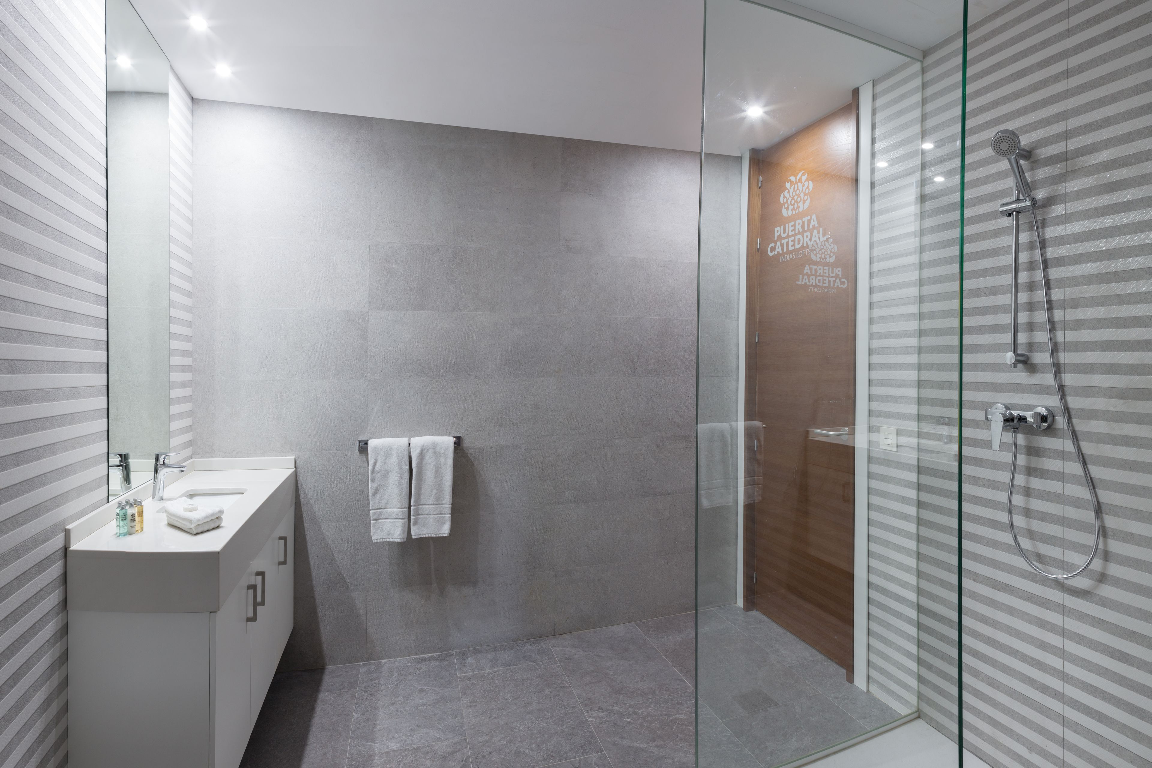 city loft | bathroom | shower, rainfall showerhead, free toiletries, hair dryer