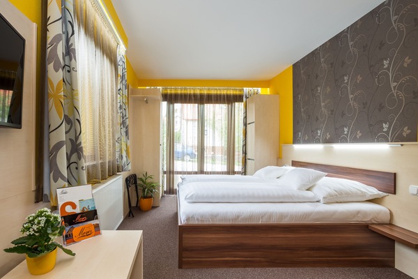 1 chambre, minibar, coffre-fort pour ordinateur portable, bureau