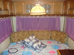 Mobile Home, 2 Double Beds, Partial Sea View | Free WiFi, bed sheets - Camping  Pitsoni (Sithonia)