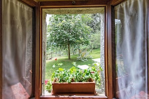 Apartment, 1 Bedroom | Room amenity