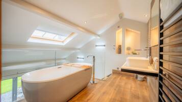 Luxury Suite, Ensuite ("Fells") | Bathroom