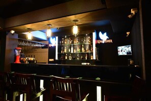 住宿內酒吧