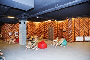 Outdoor dining - Flora hotel apartments (Samokov)