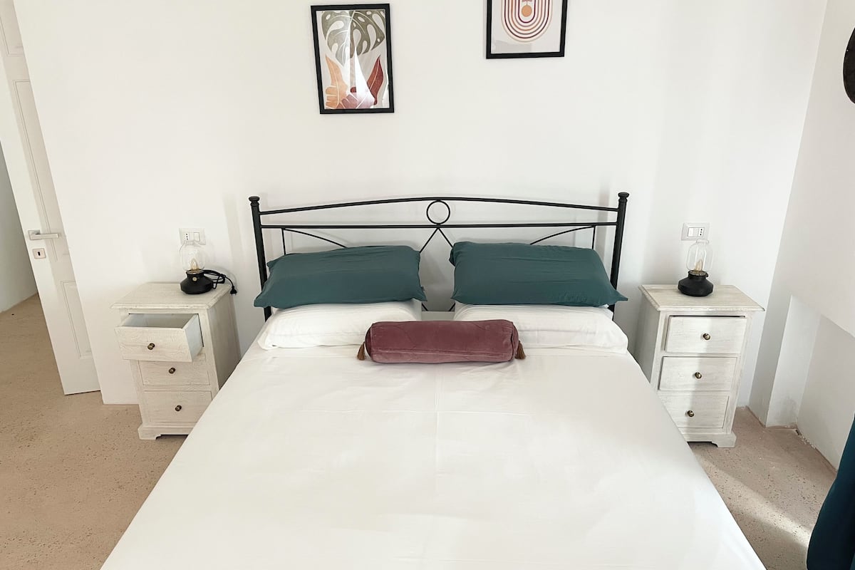 Senior Triple Room, Mobility Accessible