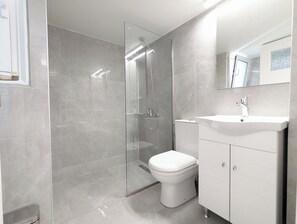 Apartment, 3 Bedrooms | Bathroom | Shower, hair dryer, towels - Acropolis View Dream Apartments (Athens)