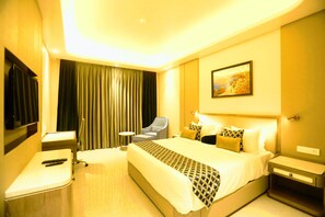 1 bedroom, premium bedding, minibar, in-room safe - Stardom Resort (Jaipur)
