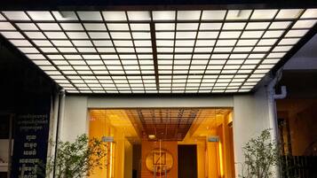 Entrada al alojamiento