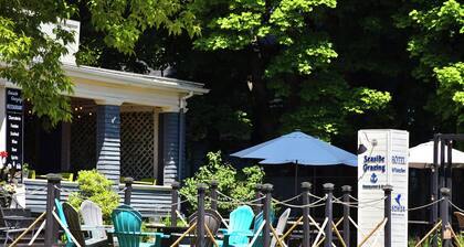 HĂŽtel du Vieux Port by Bower Boutique Hotels