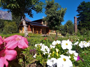 Garden - Alquimia Cabañas Apart (El Bolson)