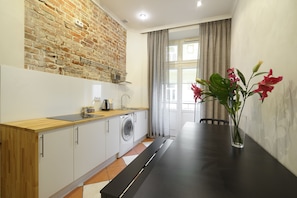 Classic Penthouse, 3 Bedrooms, 2 Bathrooms | Private kitchenette | Fridge, microwave, stovetop, coffee/tea maker