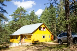 1 bedroom, in-room safe, desk