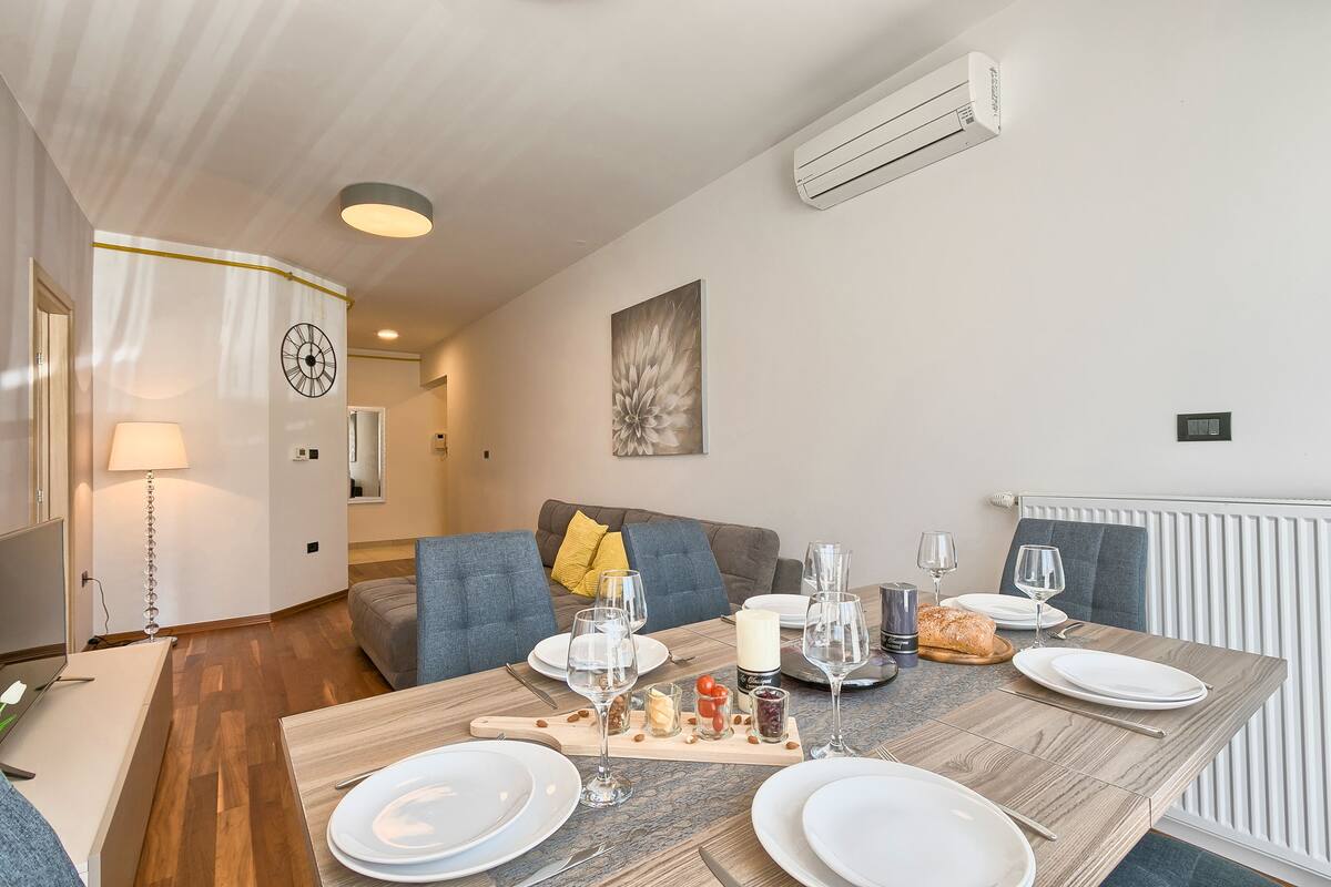 Grand Apartment, 3 Bedrooms