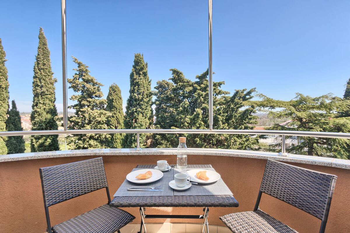 Comfort Studio Suite, 1 Bedroom | Balcony