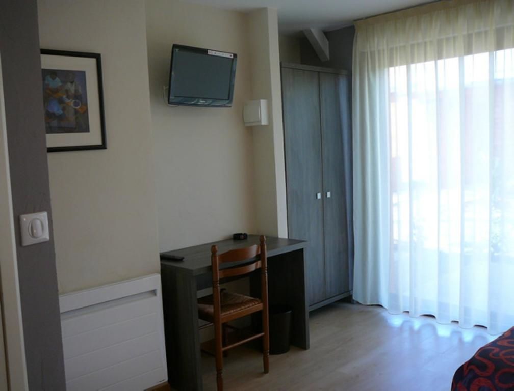 comfort room, terrace | desk, free wifi, wheelchair access
