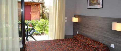 Comfort Room, Terrace