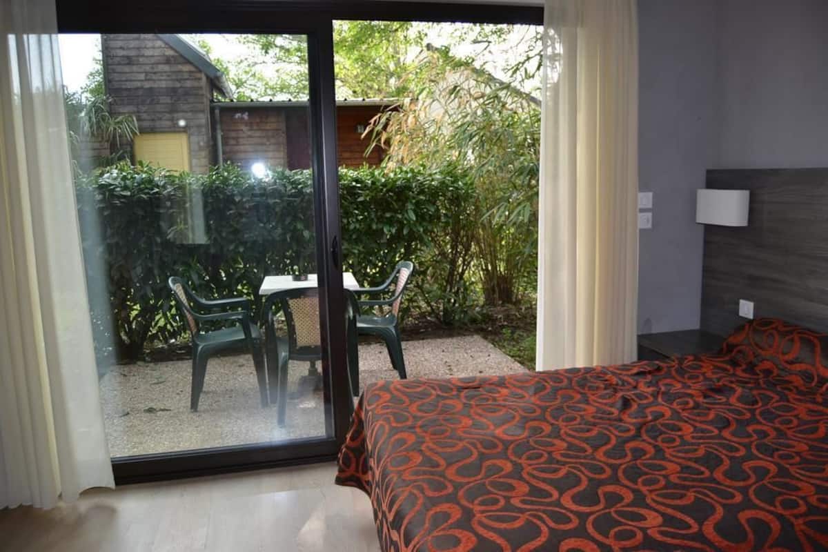 comfort room, terrace | desk, free wifi, wheelchair access