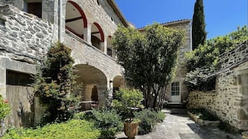 Extérieur