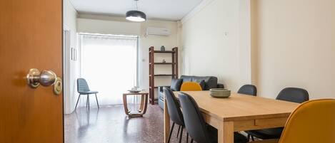 Acropolis View Paradise Apartment | Restauration dans la chambre
