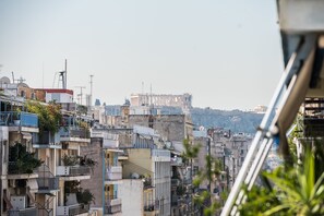 Apartment (Victoria Queens Paradise near Metro) | View from room