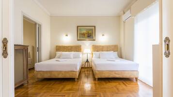 Apartment (Victoria Queens Paradise near Metro)