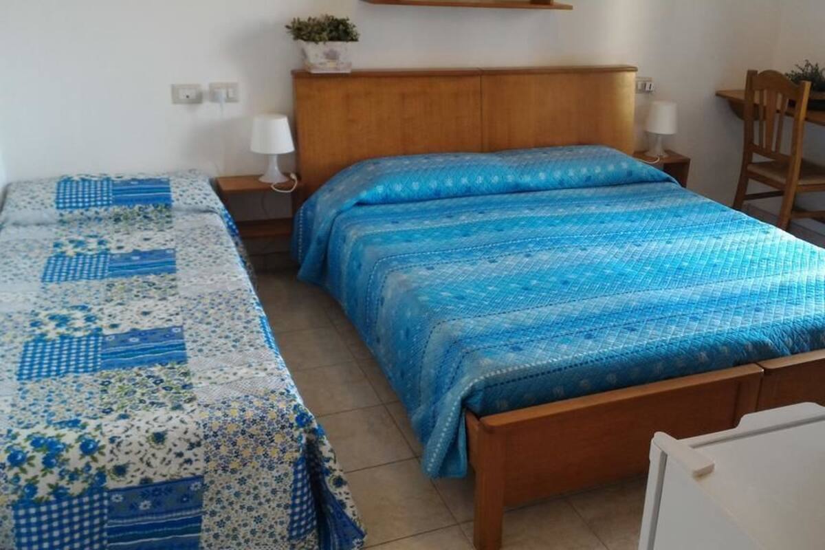 Double Room, Balcony, Partial Sea View | Desk, rollaway beds, free WiFi