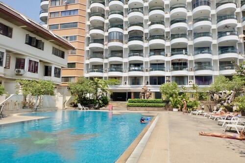 Cozy Stay @ Hillside 4 Condo