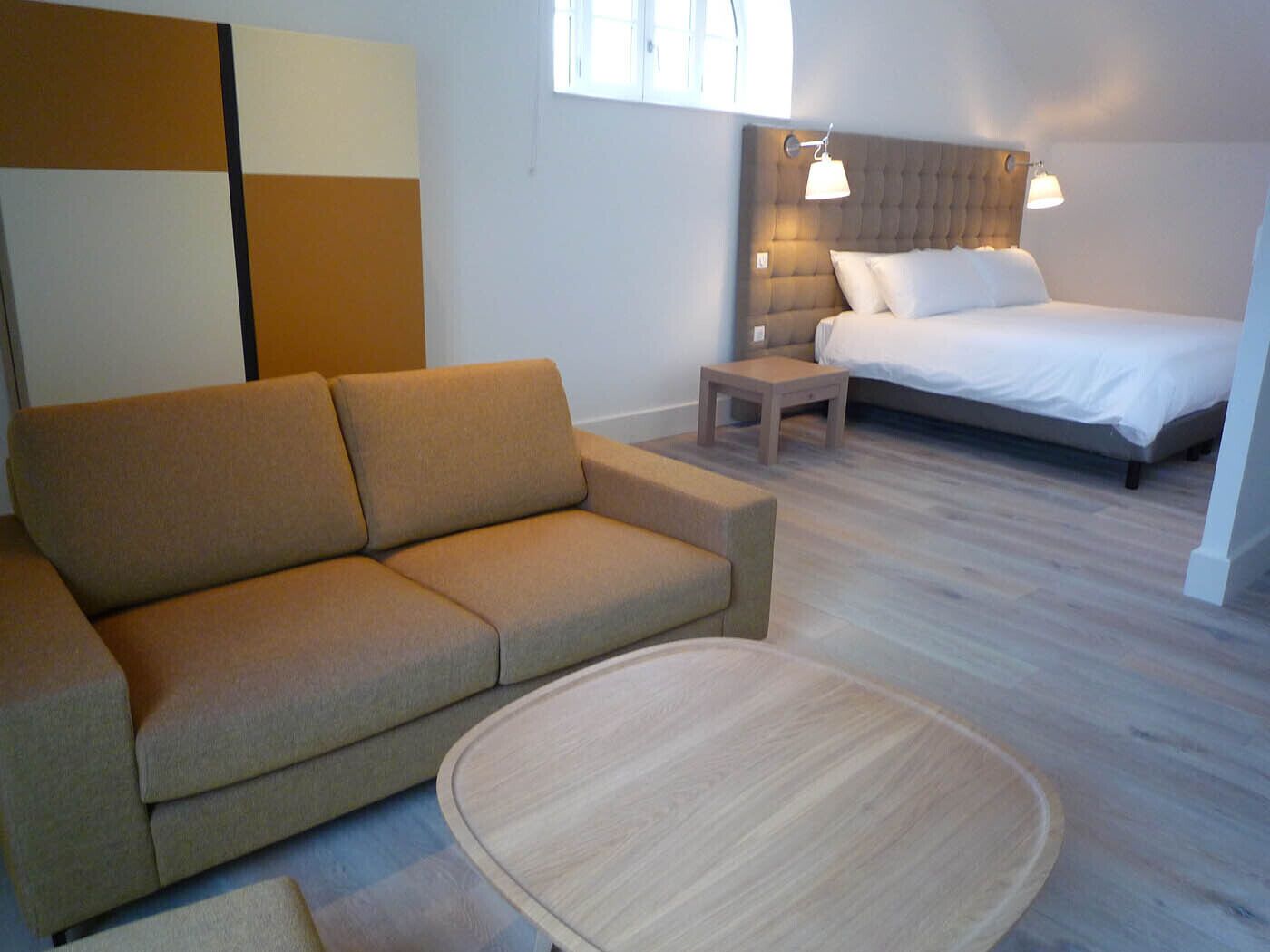 Suite familiar | Sábanas de algodón egipcio y ropa de cama de alta calidad