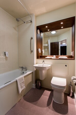 Shower, free toiletries, hair dryer, towels - Sessile Oak, Llanelli by Marston's Inns (Llanelli)