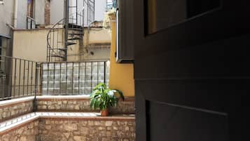 Apartment, Private Bathroom, Courtyard View | Balcony view