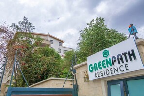 Property entrance - Greenpath Residence (Nairobi)
