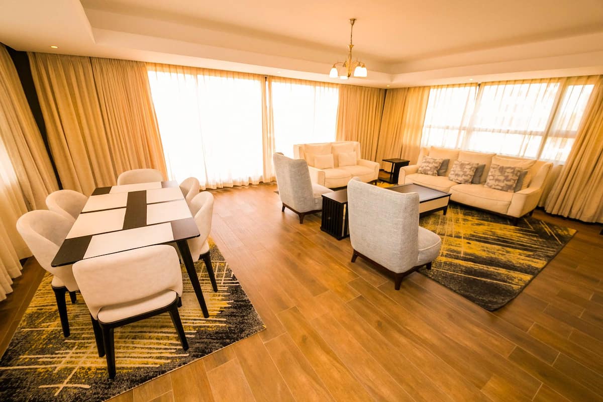 Apartment, 3 Bedrooms | Living area | Smart TV