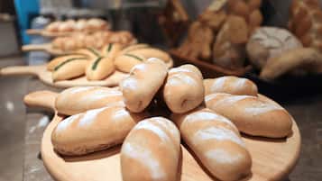 Café da manhã (CNY 118 por pessoa)