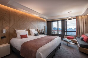 Premium bedding, Select Comfort beds, in-room safe, desk - Altezza Arc 1800 Hotel & Spa - ex Mercure (Bourg-Saint-Maurice)