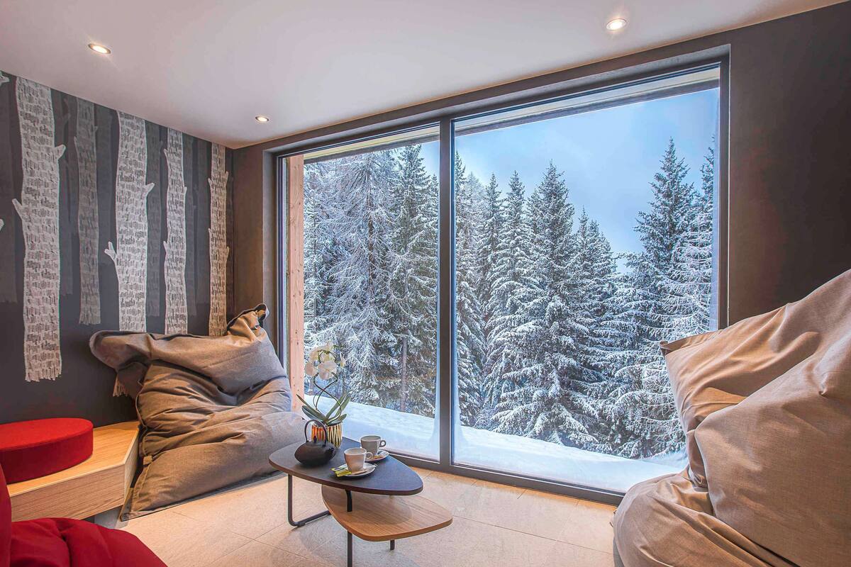 couples treatment room(s), body treatments, aromatherapy