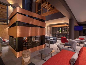 Garden views, open daily - Altezza Arc 1800 Hotel & Spa - ex Mercure (Bourg-Saint-Maurice)