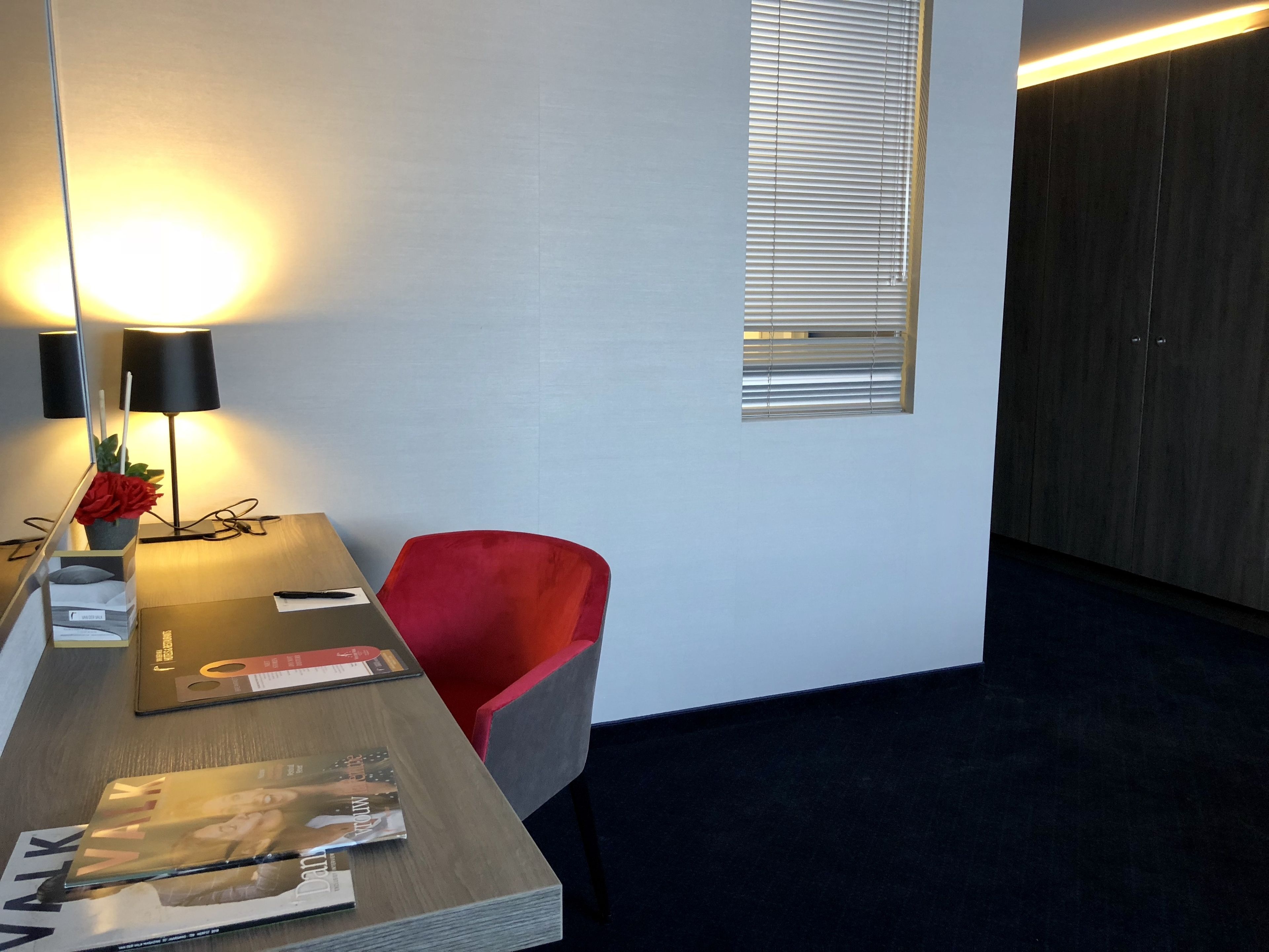 executive room, private bathroom | minibar, blackout curtains, soundproofing, free wifi