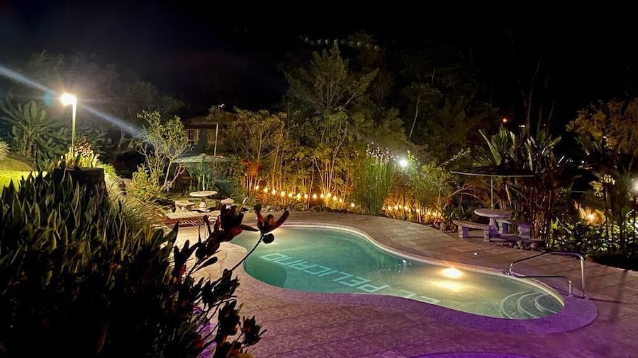 Hotel de Montaña El Pelicano