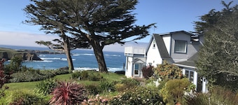 Agate Cove Inn
