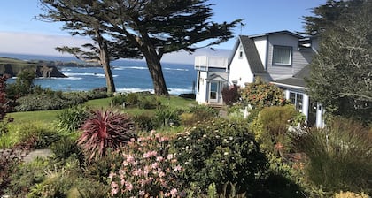 Agate Cove Inn