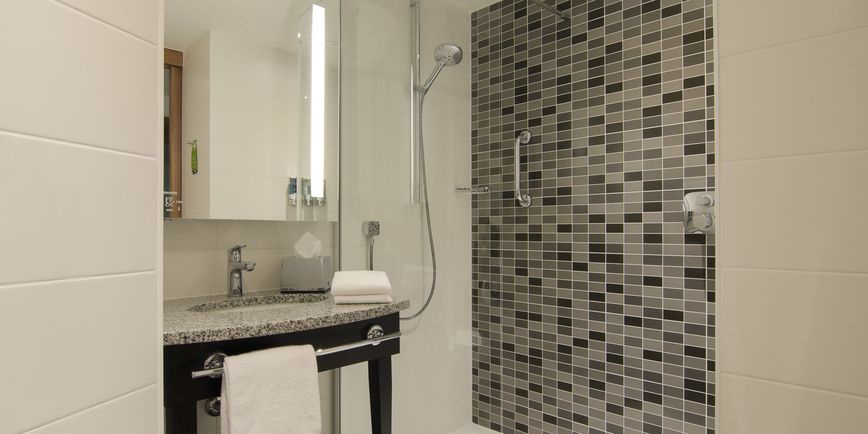 Photo - Hampton By Hilton Munich City West