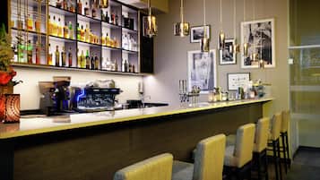 Bar (in der Unterkunft)