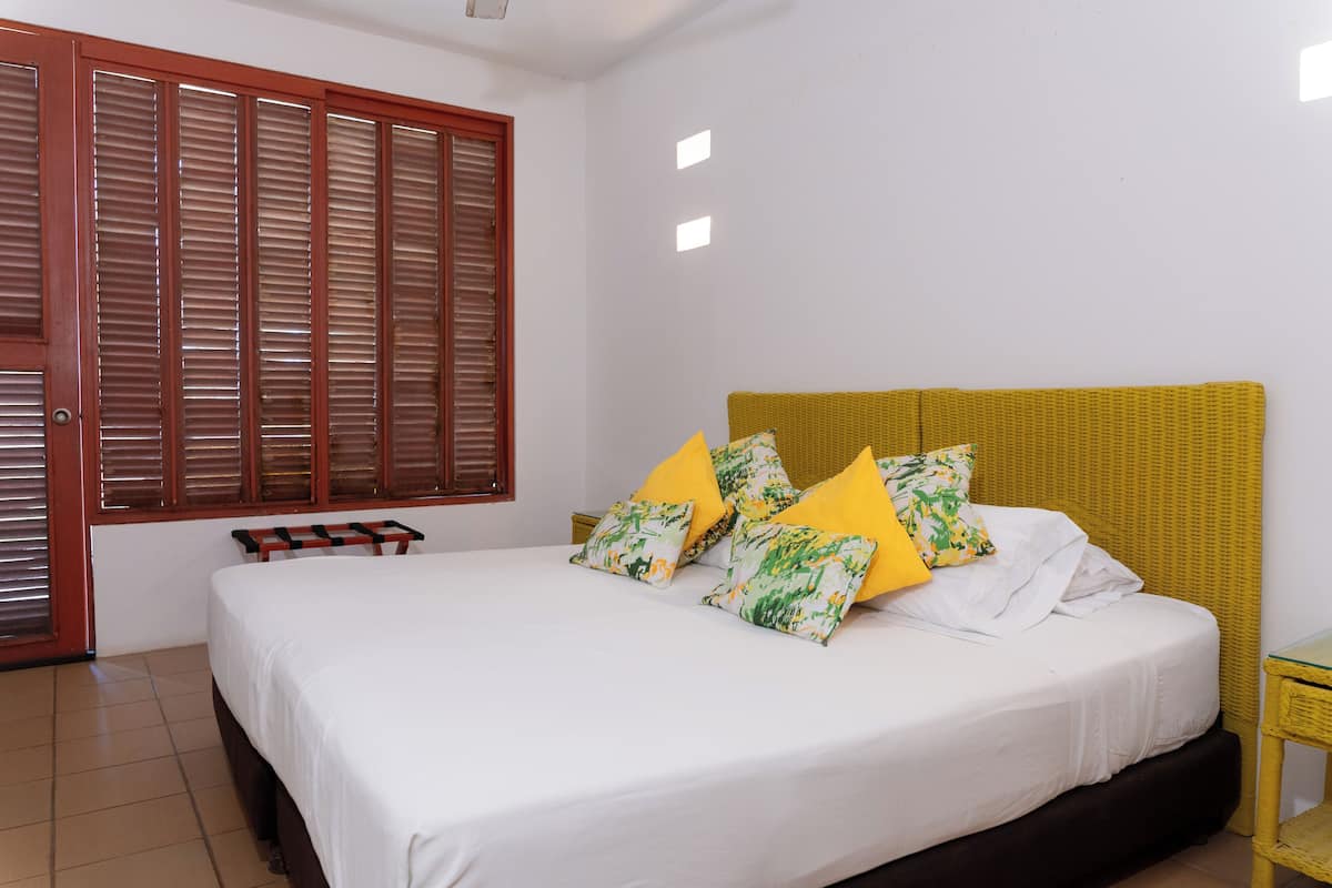 Standard Double Room | 1 bedroom, premium bedding, in-room safe, individually decorated