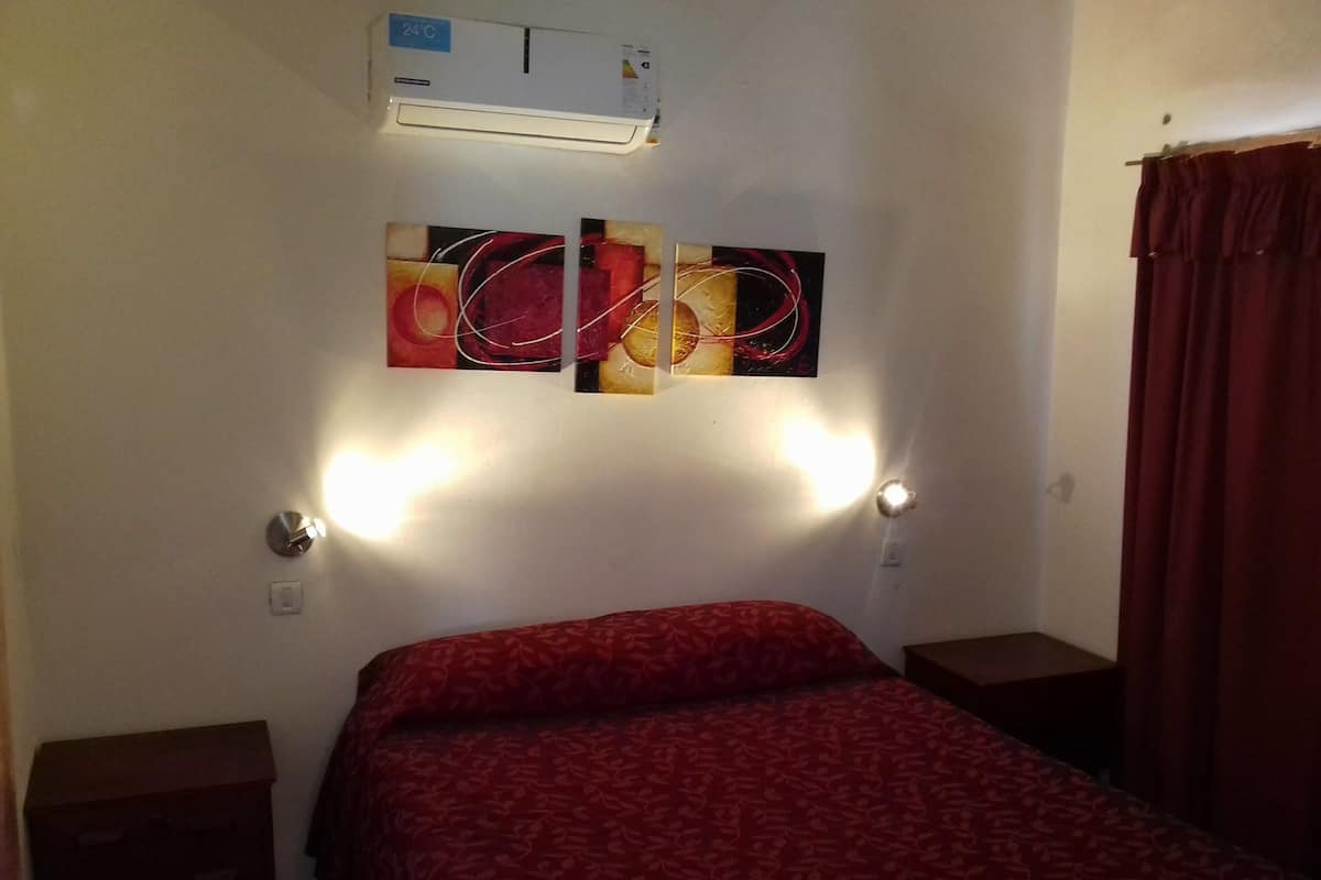 Huisje, 2 slaapkamers, keuken (A) | 1 slaapkamer, luxe beddengoed