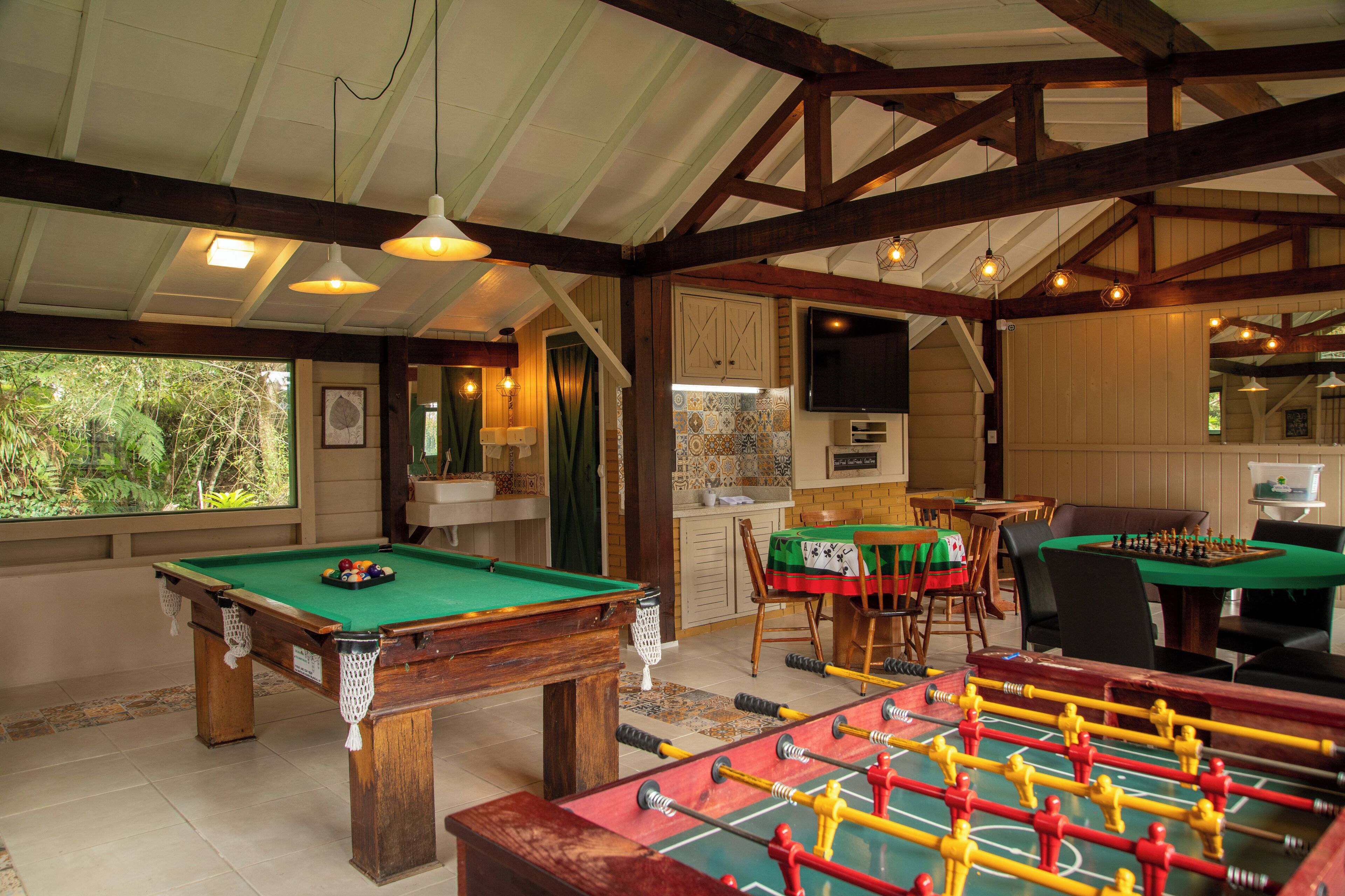 Spielezimmer