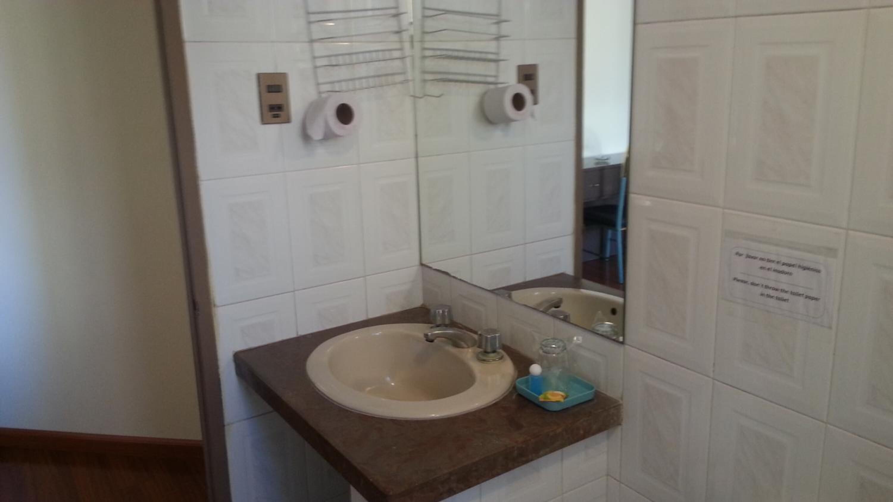 combined shower/bathtub, deep-soaking bathtub, rainfall showerhead