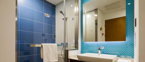 Standard Room, 2 Single Beds | Bathroom