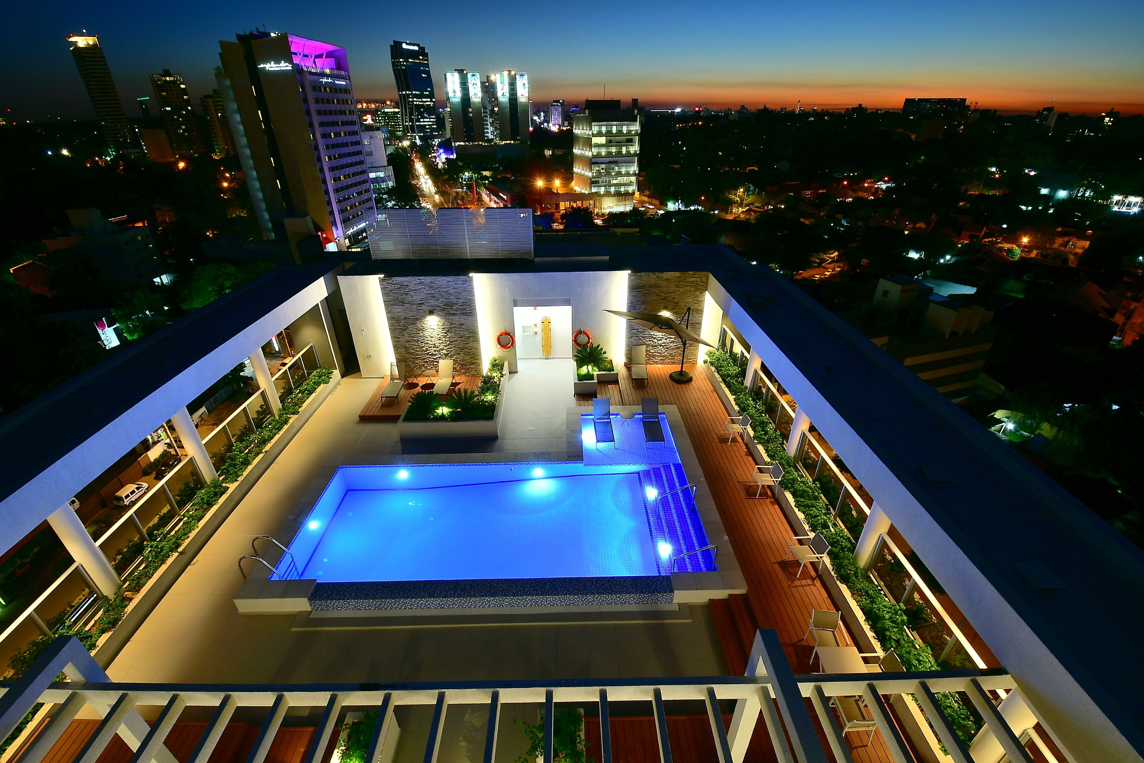 outdoor pool, open 10 am to 9 pm, pool loungers